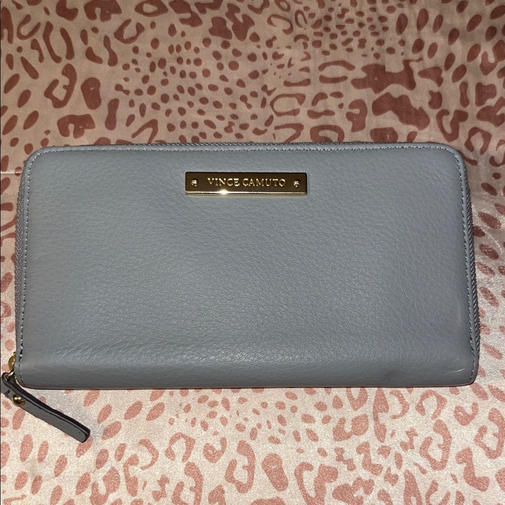 Vince Camuto Gray Leather Wallet